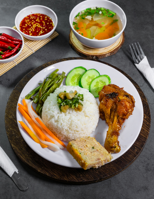 Cơm gà chả